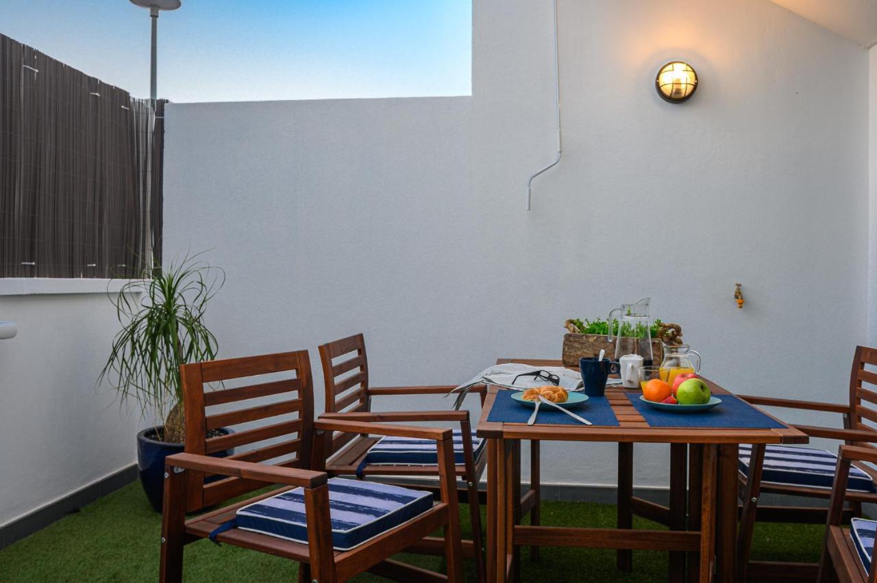 La Marinera House-Near The Beach, Fast Wifi, Air-Con On Main Bedroom And Sat Tv Playa Blanca  Luaran gambar